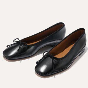 NEW Margaux The Fonteyn Flats in Black Crinkle-Gloss Nappa Leather
